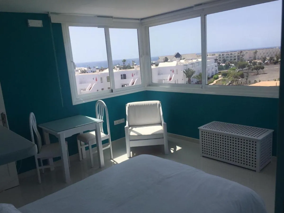 Daruma Apartments 3-Bedroom Penthouse With Sea Views Costa Teguise